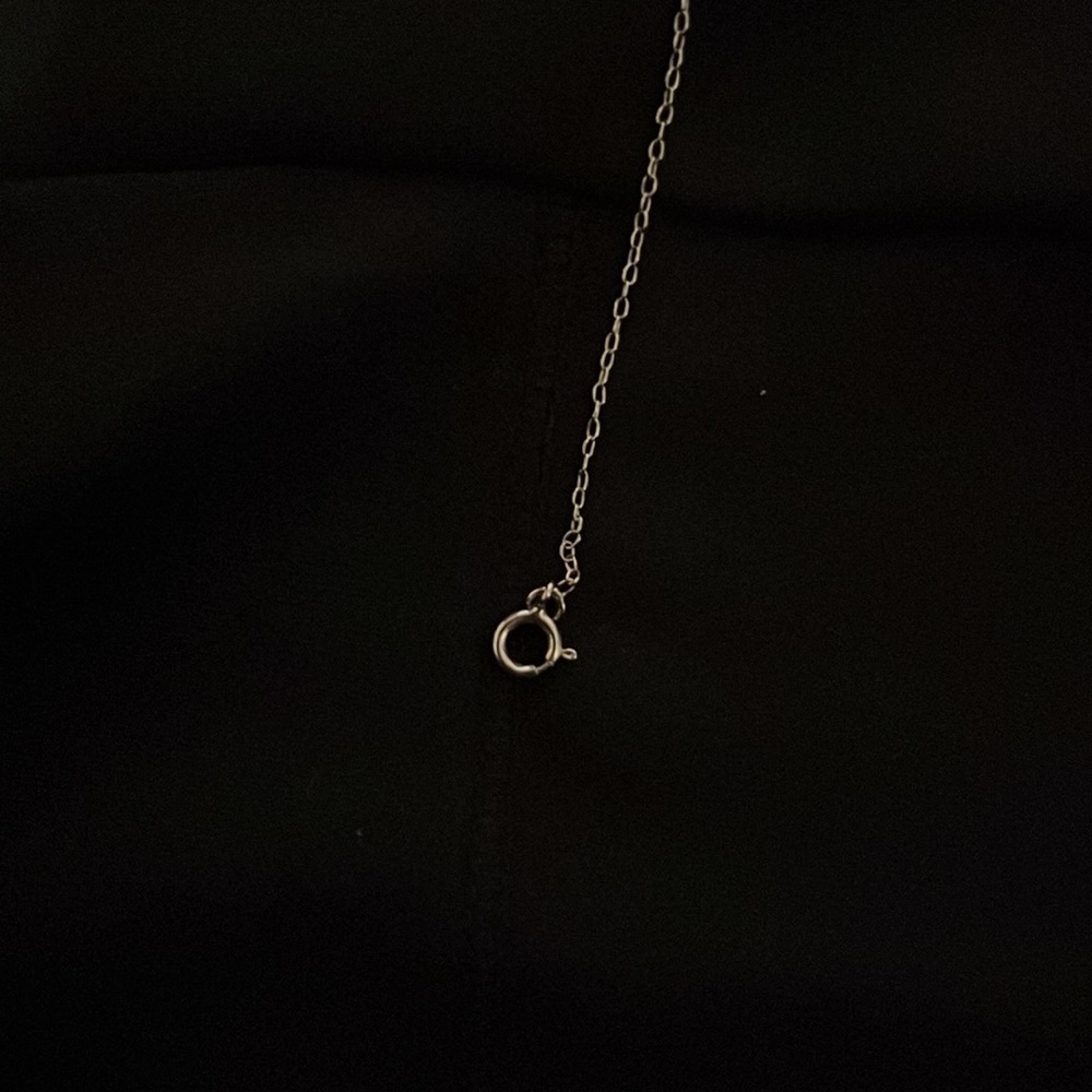 Diamond infinity necklace - Picture 3 of 4